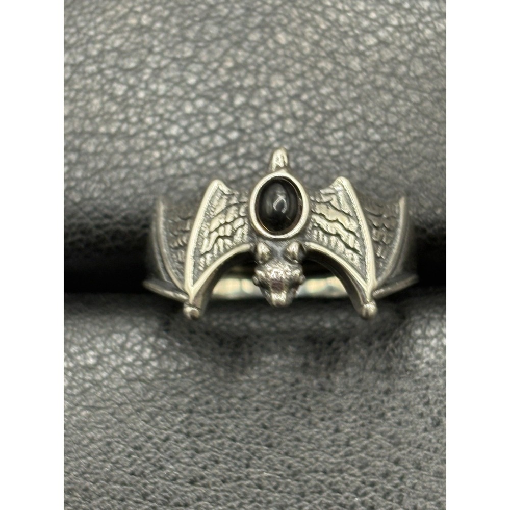 New Condition Sterling Silver Onyx Bat Ring Size 6 925 J17